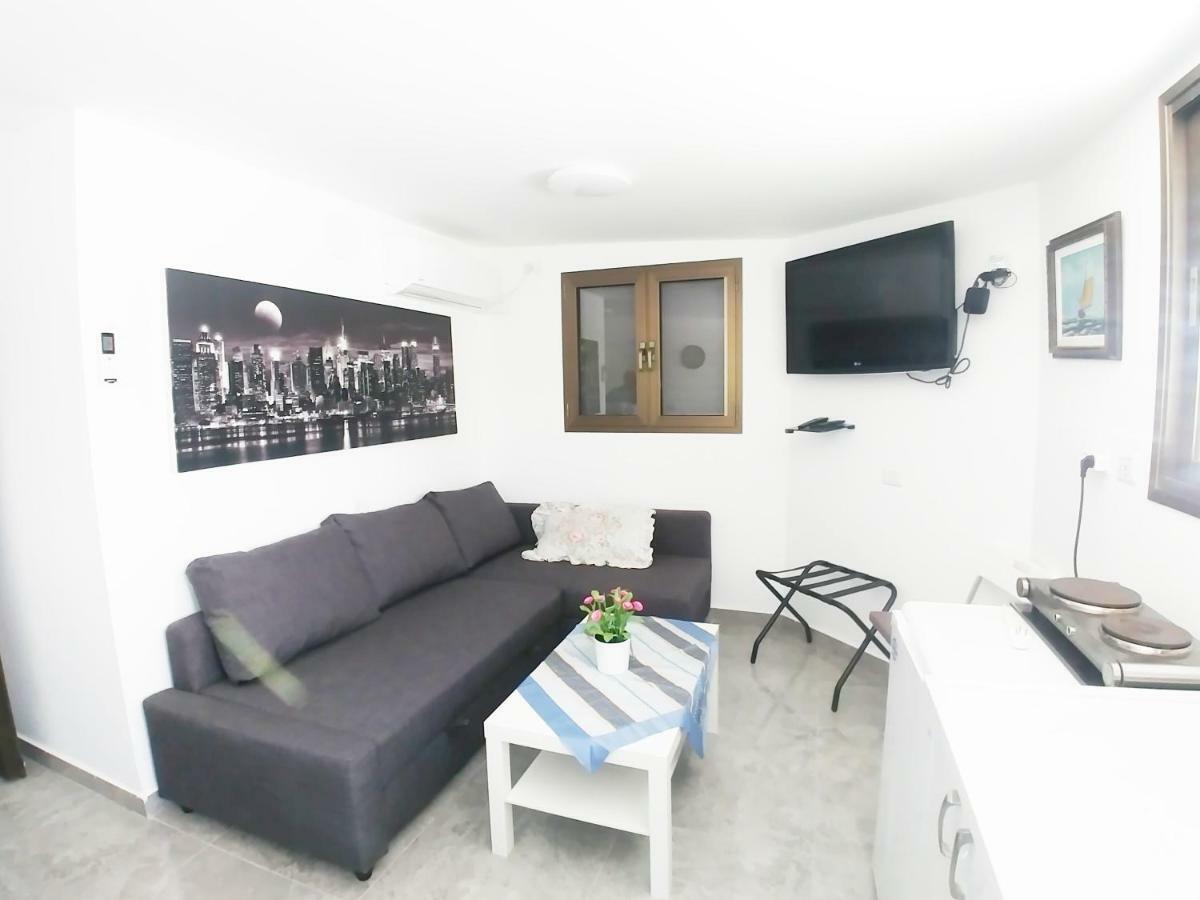 Appartamento Carmela House Arad Esterno foto